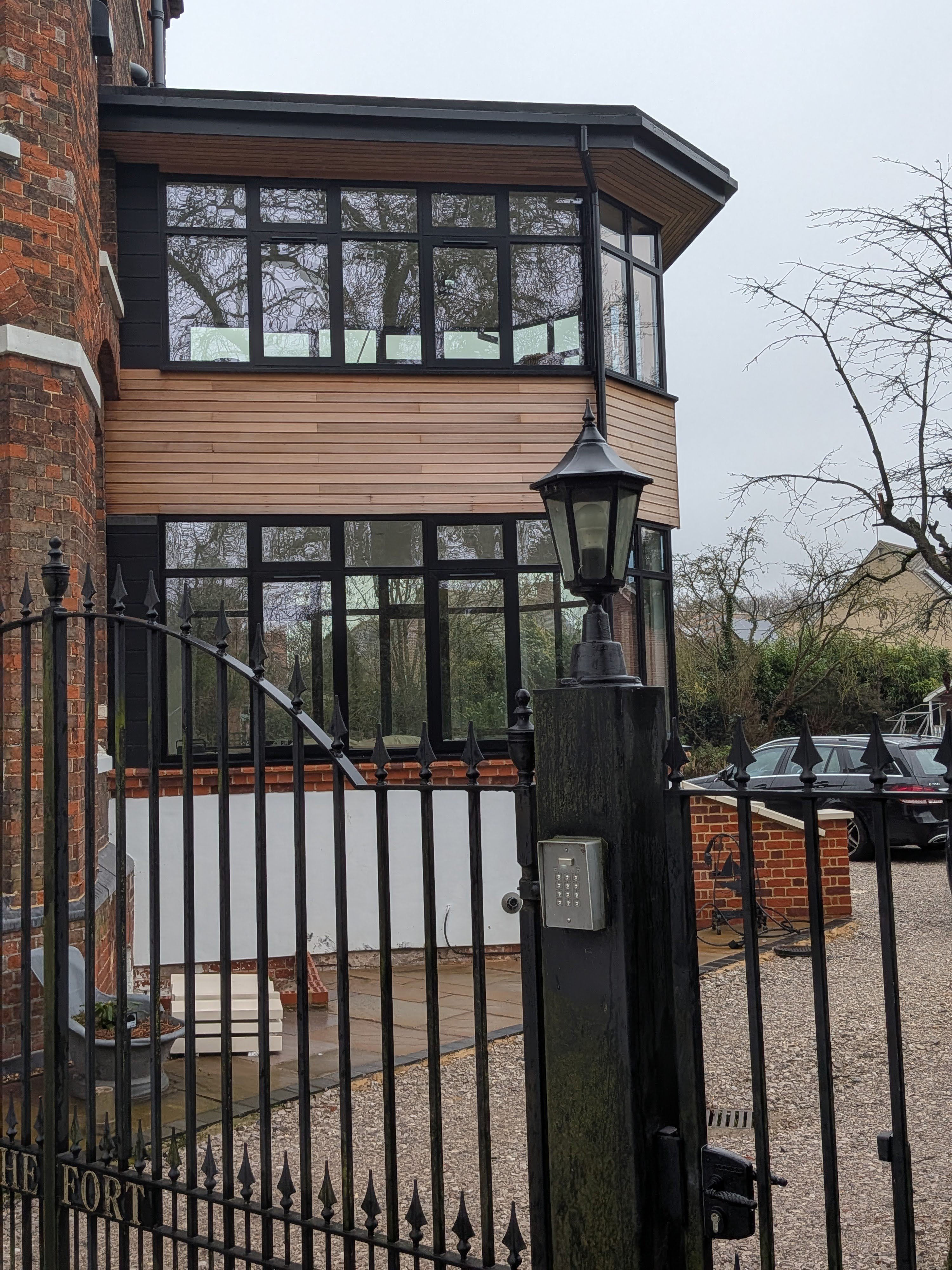Side view of recent Aluwin AlUK window and door instalaton in Bury St Emunds Suffolf .jpg
