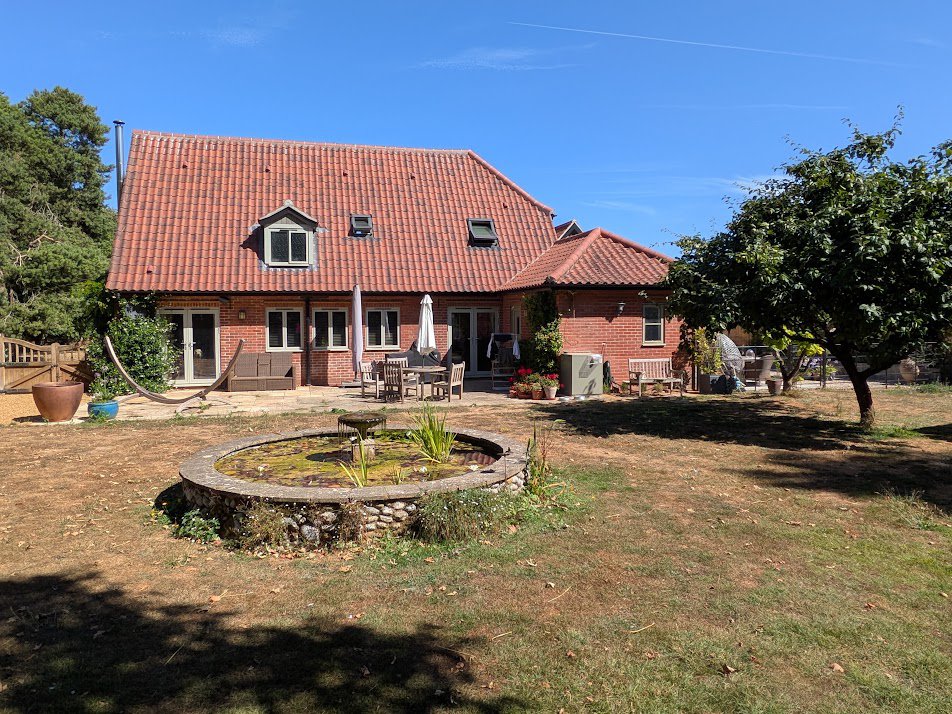 North Norfolk Long Furlow Cottage .jpg